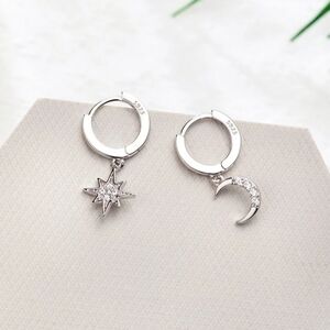 * NEW 925 Sterling Silver Moon Star Dangle Zirconia Diamond Earrings